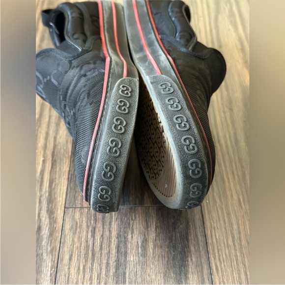 Man’s Gucci - Picture 4 of 11